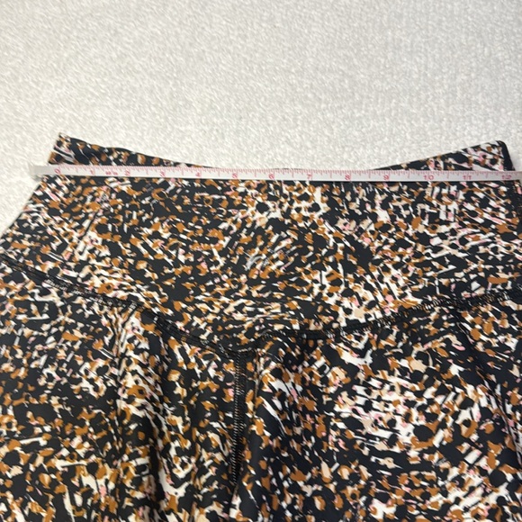 Old Navy Sports High Rise Two piece Outfit - Picture 9 of 16